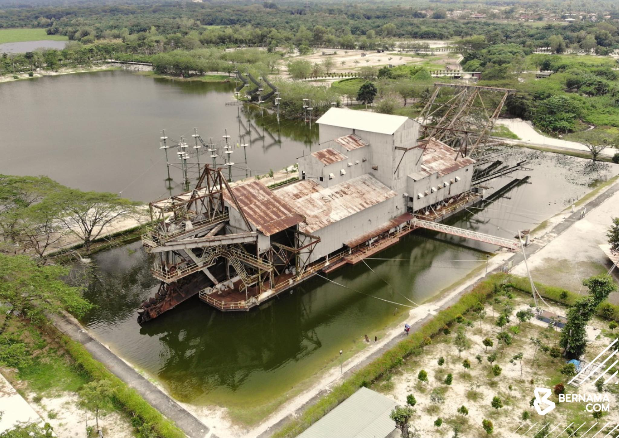 Kapal Korek Tanjung Tualang 5